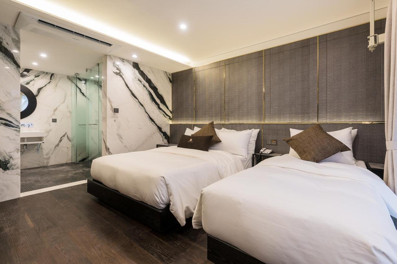 Hotel The May Jongno Сеул Екстер'єр фото