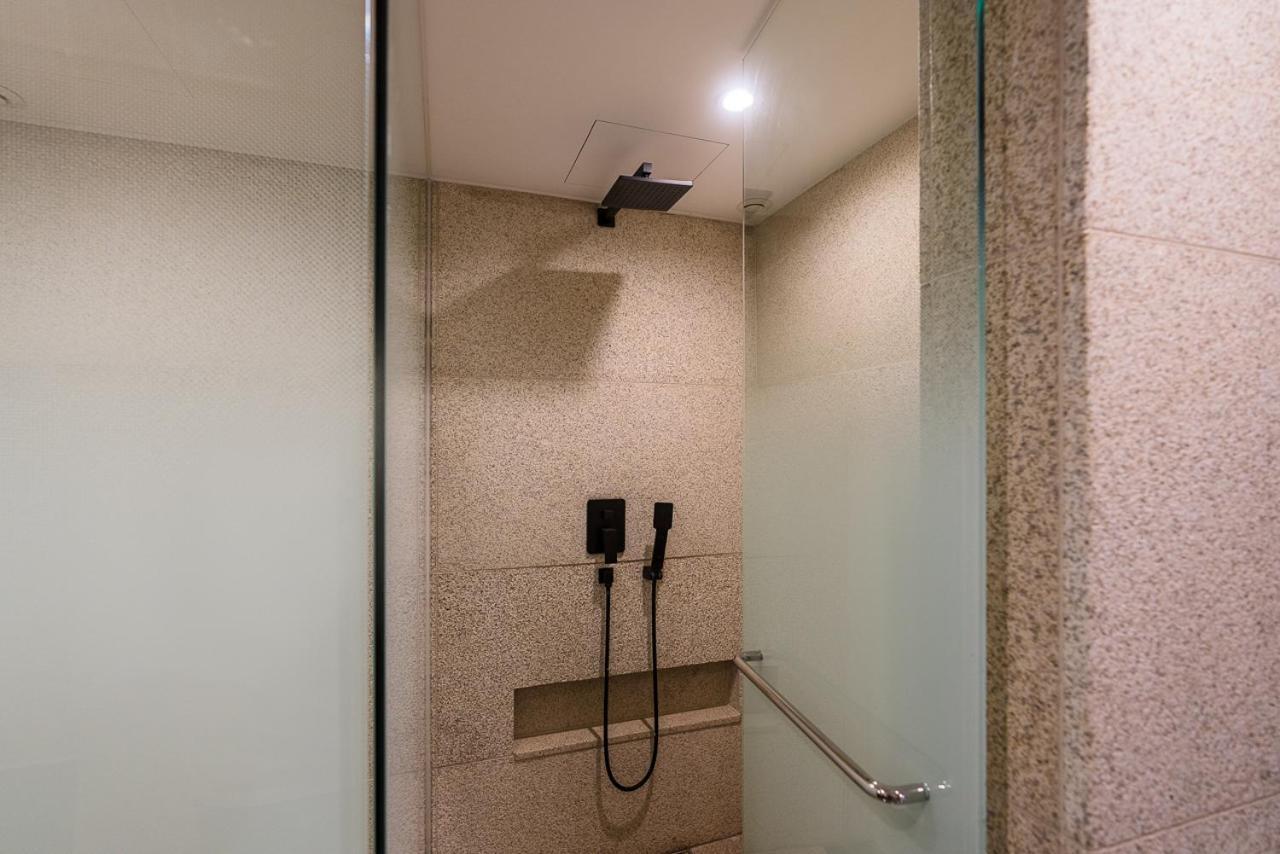 Hotel The May Jongno Сеул Екстер'єр фото