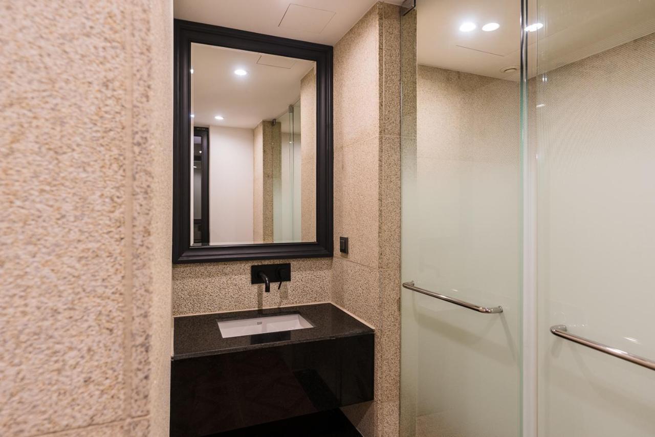 Hotel The May Jongno Сеул Екстер'єр фото